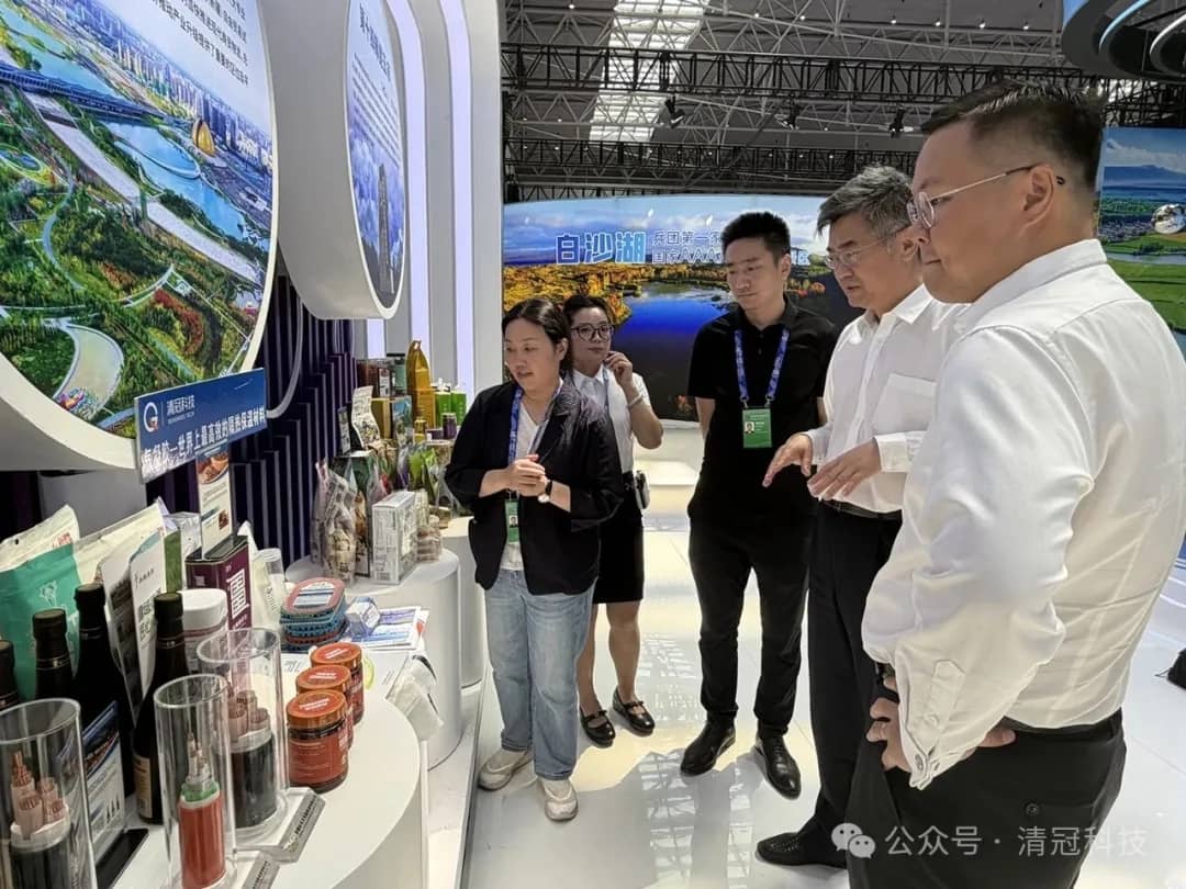 亚博会“升温”｜清冠展位人气爆棚，这些问题被问最多